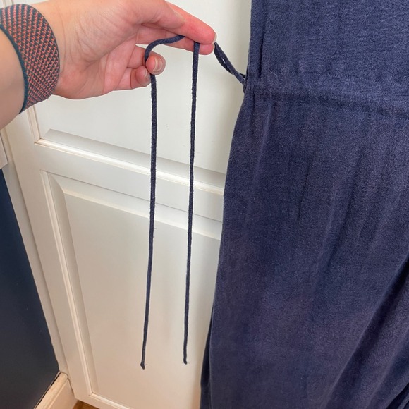 Gap 100% Linen Sleeveless Maxi Dress Size Small Petite Navy Blue Drawstring - Picture 7 of 12